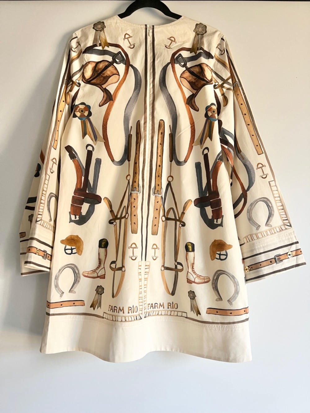 FARM Rio | Equestrian Scarf Winter White Mini Cape Dress Size Large NWT - Picture 6 of 16